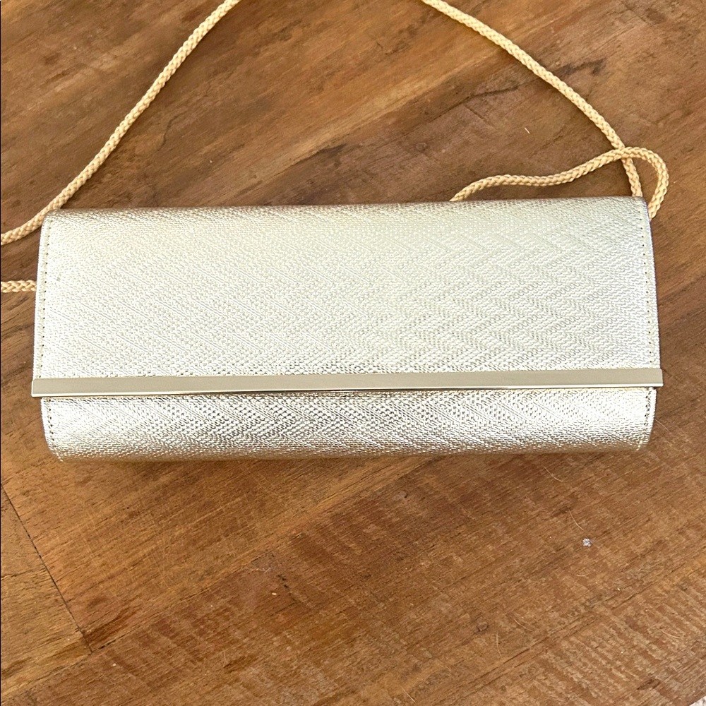 Elegant Gold Clutch Bag